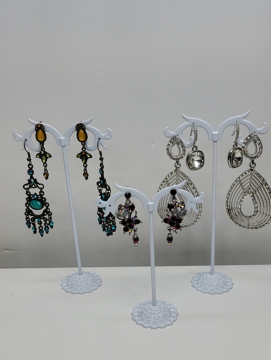 Jewelry - Earring Bundle